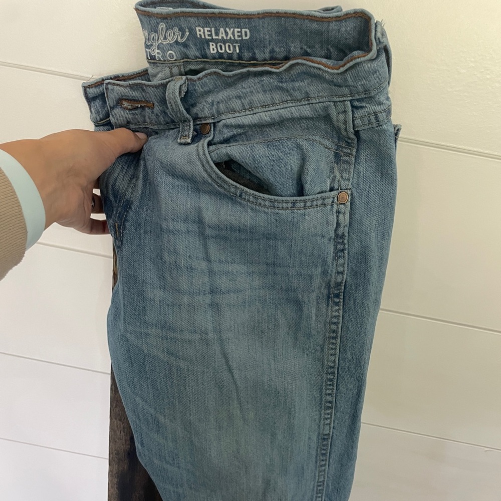 MEN'S WRANGLER RETRO® RELAXED FIT BOOTCUT JEAN (Jean #5)